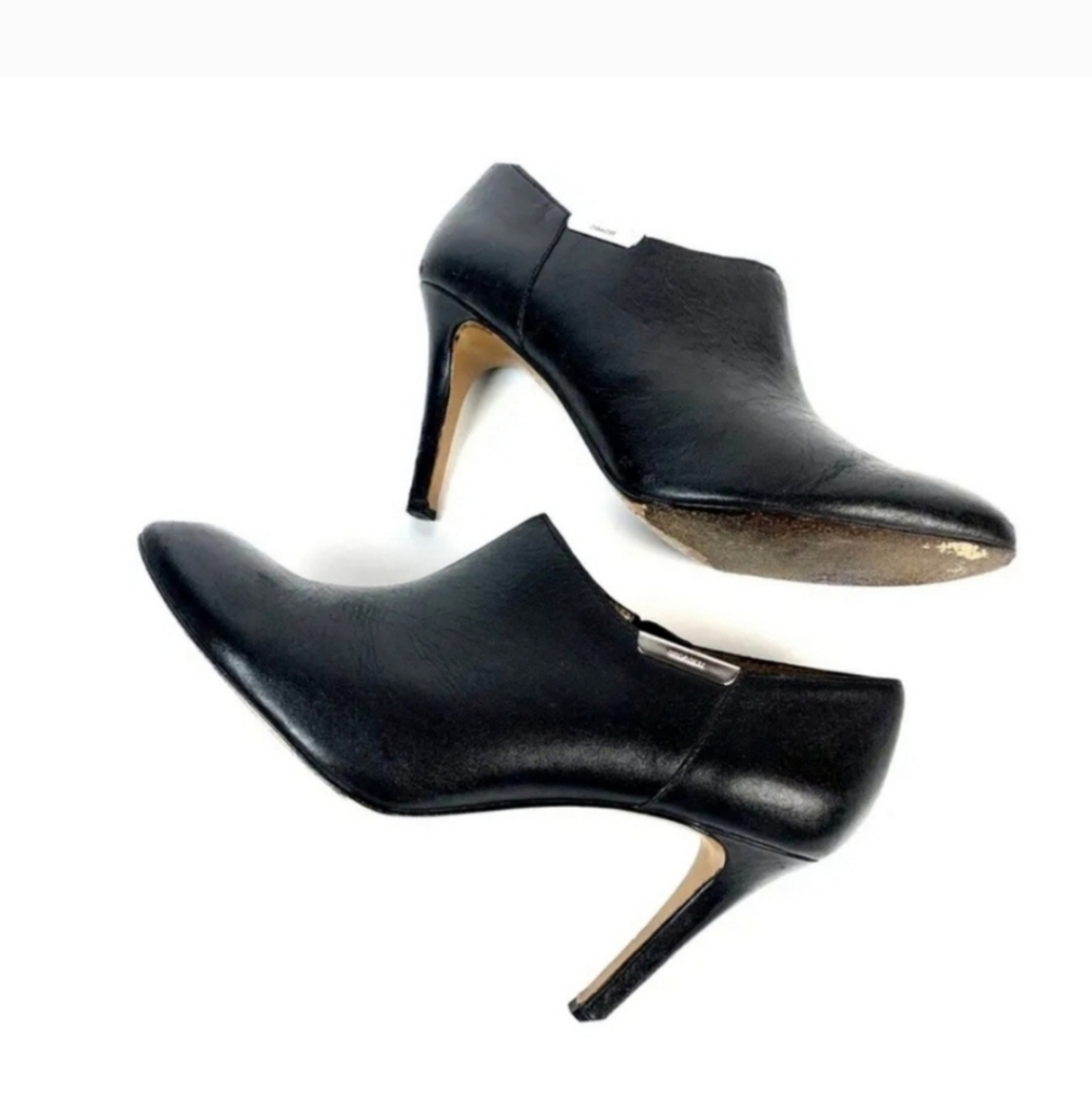 Coach boots size 8.5 Seneca Glazed Leather Ankle Heeled Boots 3.5" Heels